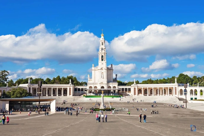 Imagem: Fátima e Coimbra – Excursão privada de dia inteiro saindo do Porto