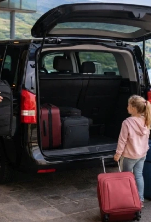 Aluguer de Minivans (Sem motorista)